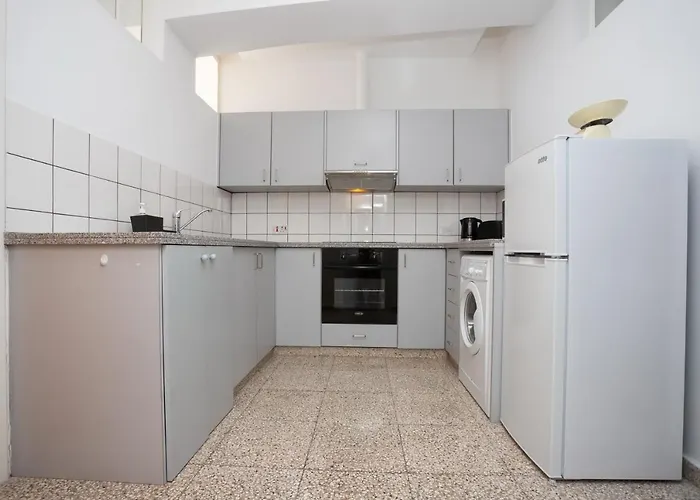 1-80 Collection By Trulycyprus 아파트 *