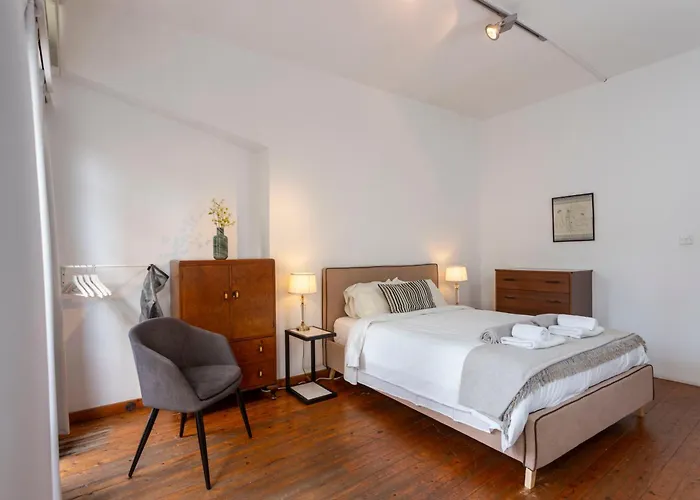 1-80 Collection By Trulycyprus Lägenhet